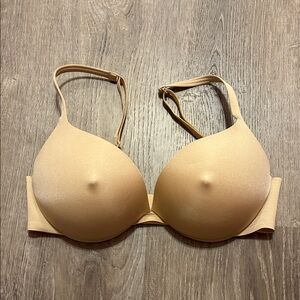 SKIMS Ultimate Nipple Push-Up Bra